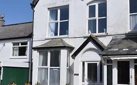 Gordon House B & B